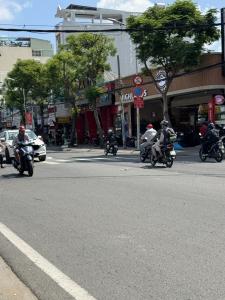 BÁN NHÀ MT ĐƯỜNG 16 M, NGÃ TƯ NGUYỄN THỊ THẬP, Q.7, NGANG 7.5 M, CHỈ 10.5 TỶ